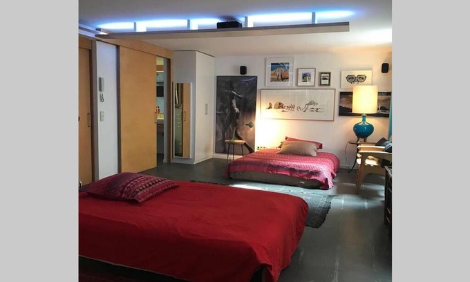 Ciudad Jardin Apartamento | Spacious Chillout in Madrid