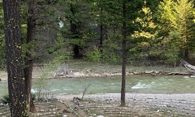 East Kootenay Casa | Spacious family retreat in Dutch Creek, Fairmont Hot Springs with 60’ Labyrinth