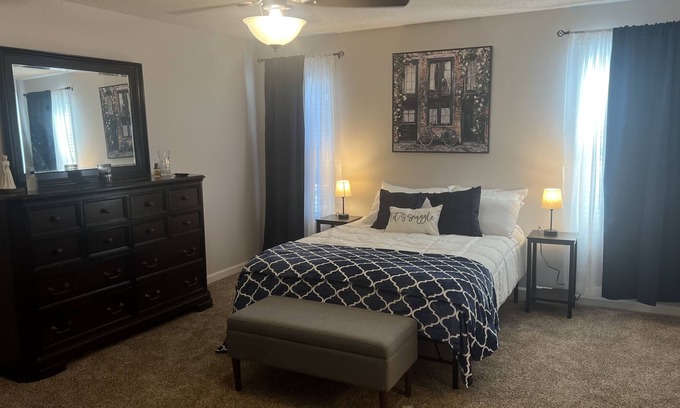 Millington Casa | Spacious home in a quiet neighborhood