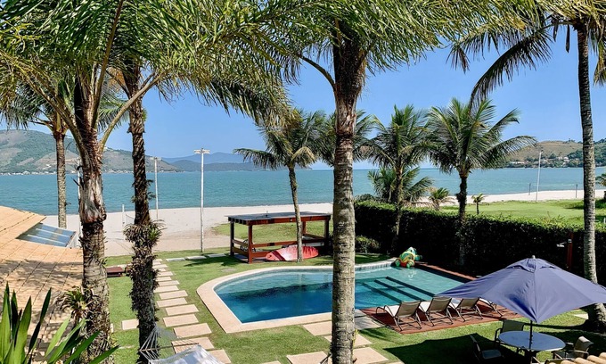 Mangaratiba Villa | Spacious home with pool in Mangaratiba