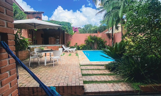 Carapicuiba Casa | Spacious house in Granja Viana