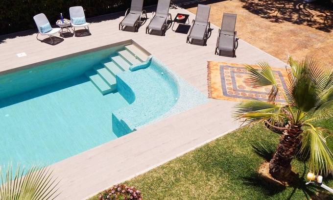 Cabo Roche Casa | Villa Australia espaciosa en Roche para 14 + X personas con piscina cerca de la playa