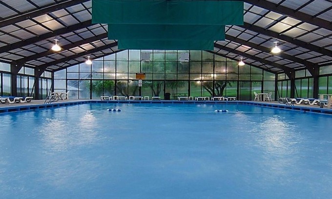 Sheridan Villa | Villa espaciosa | Piscinas, jacuzzi, sala de juegos y parque acuático pirata