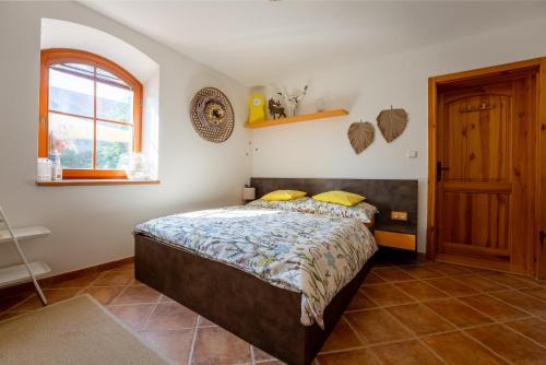 Hostim Casa | Spaní na včelách