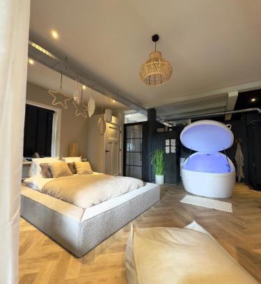 Franeker Cama Y Desayuno | Sparkle privé wellness B&B