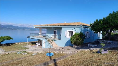 Sparton Casa | sparton amfilohias παραθαλάσσιο εξοχικό Filoxenia