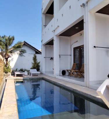 Gerupuk Hotel | Spear Villa