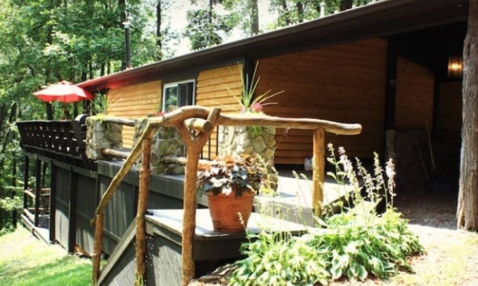 Champion Casa | Special…rent 2 nights get the 3rd night…FREE!