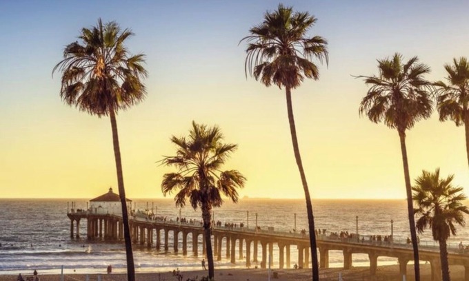 El Porto Casa | Specious 1-Bedroom with Garage 1 Minute Walk to the Sand