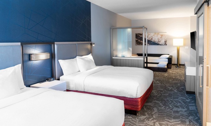 Prairie Village Hotel | SpringHill Suites by Marriott Overland Park Leawood