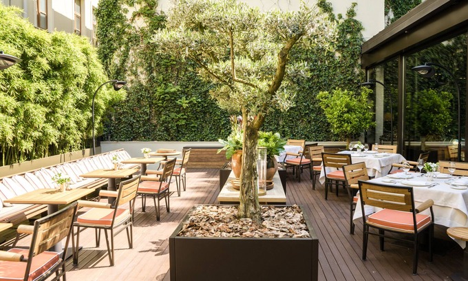 Stari Grad Hotel | Square Nine Hotel Belgrade-The Leading Hotels of The World