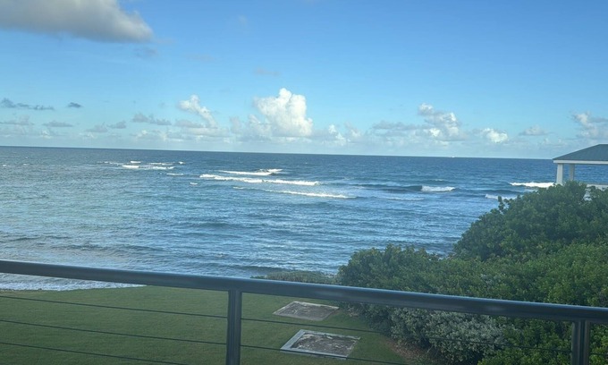 Upper Prince's Quarter Complejo | St.Maarten Dawn Beach oceanfront 3-bed Condo