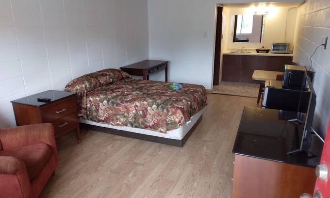 St. Robert Hotel | St Roberts Towne & Village Extended Stay