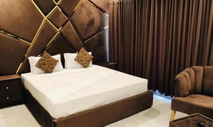 F-7 Sector Casa | Star House