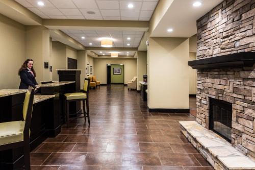 East Point Hotel | Staybridge Suites Atlanta Airport