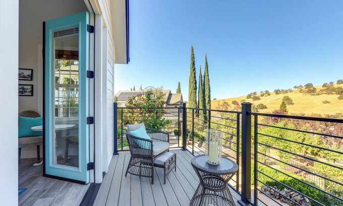 Sutter Creek Cabaña | Steps to Sutter Creek: Chic Wine Country Cottage