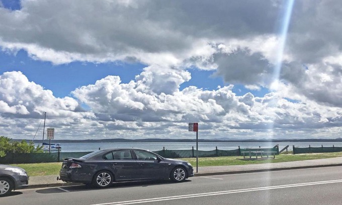 Nelson Bay Casa | Stillwater large cottage across from the water sleeping 13