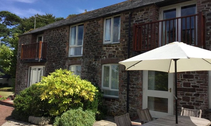 Week Saint Mary Casa | Conversión de granero construido en piedra. Coach Cottage y Stable Cottage (Stewarts House)