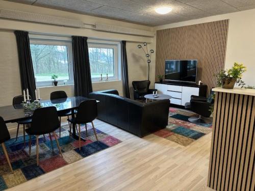 Struer Apartamento | Struer Festcenter - Vest Bowl lejlighed 2 Bredgade 62 A