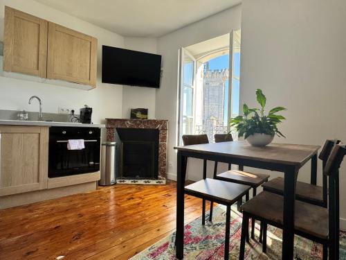 Pons Apartamento | STUDIO 1 face au donjon