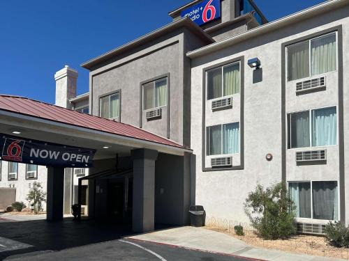 Hesperia Hotel | Studio 6 Suites Hesperia, CA West Main Street I 15