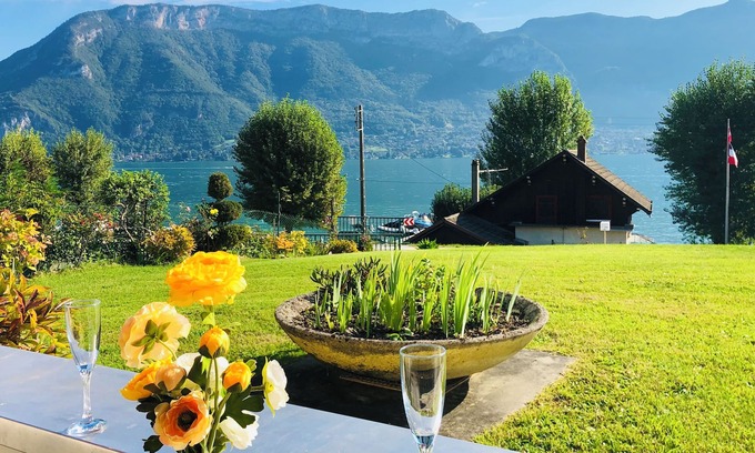 Sevrier Apartamento | Estudio a 70 metros del lago de Annecy con terraza frente al lago