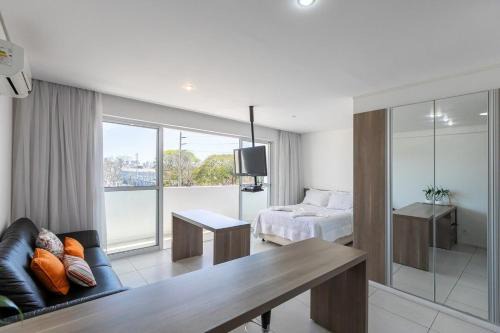 Prado Velho Apartamento | Studio com Sacada Ampla e AC