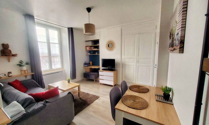 Nogent-le-Rotrou Apartamento | Studio Cosy - Nogent Le Rotrou - Proche Gare