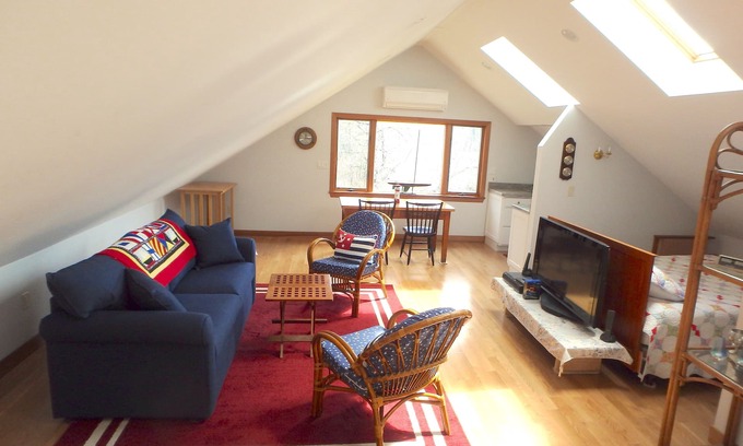 Alford Apartamento | Studio Loft in the Berkshires