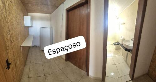 Alto Esplanada Apartamento | Studio na area central com ar condicionado, banheiro privado