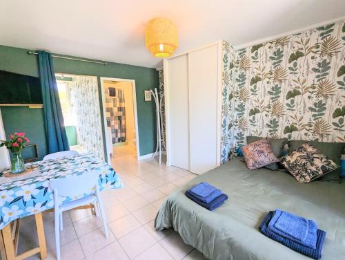 Saint-Germain-les-Belles Apartamento | Studio Silhem