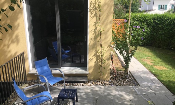 Zimmerwald Apartamento | Studio with private garden & free parking