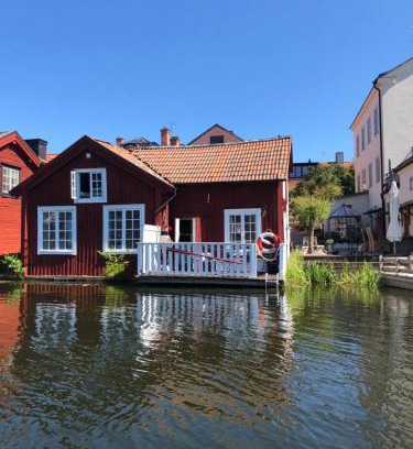 Eskilstuna Cabina | Stugan med Bryggan i Gamla Staden