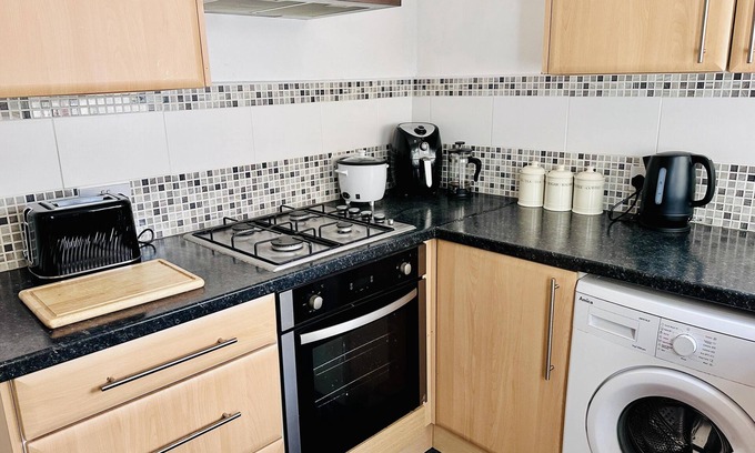 Kirkdale Casa | Stunning 2-bed House in Liverpool