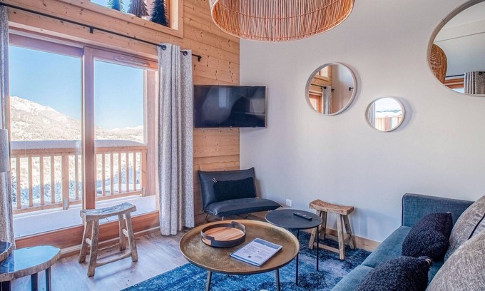 Valmorel Chalet De Esquí | Impresionante chalet dúplex 3*, con servicios de hotel, esquí a pie de pista, parking, wifi