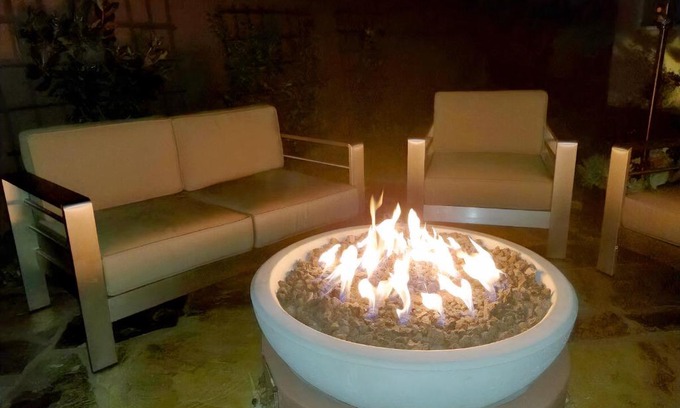 Ladera Heights Villa | Stunning, Quiet Pvt Luxe Home! King Bed, Jacuzzi, Fire Pit, BBQ! Beautiful!