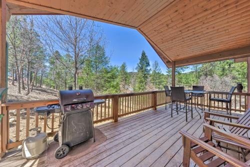 Ruidoso Casa | Stunning Ruidoso Cabin with Private Hot Tub!