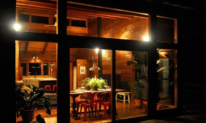 Avoca Casa | Impresionante, serena, casa rústica en el bosque cerca de Spring Green, Wisconsin