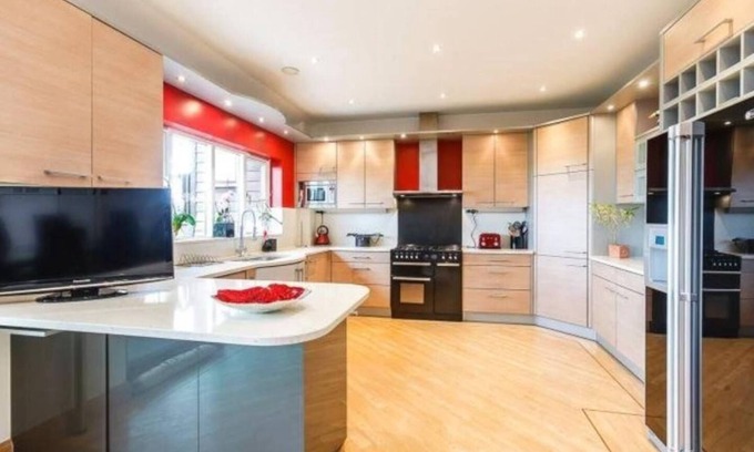 Peppard Common Casa | Impresionantes vistas excelente ubicación tranquila cerca de servicios de jacuzzi, Sky, dormir 8-16