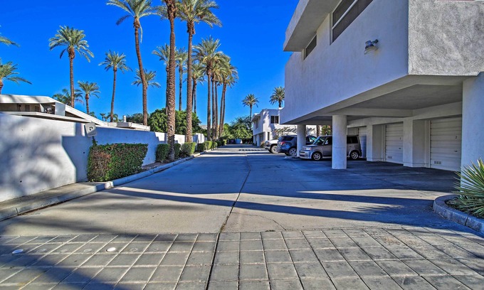 Cathedral City Complejo | Style and comfort