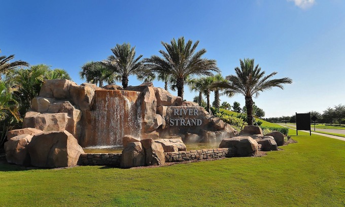 Braden River Condominio | Elegante amueblado elegante condominio con vista al piso superior de 2 camas en River Strand CC