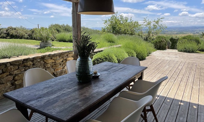 Raissac-sur-Lampy Casa | Elegante casa de vacaciones para 6 w. piscina compartida y magníficas vistas cerca de Carcasona