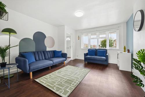 Royal Leamington Spa Casa | Stylish Home From Home 3 bed house, sleeps 6, private parking, WiFi Leamington Spa