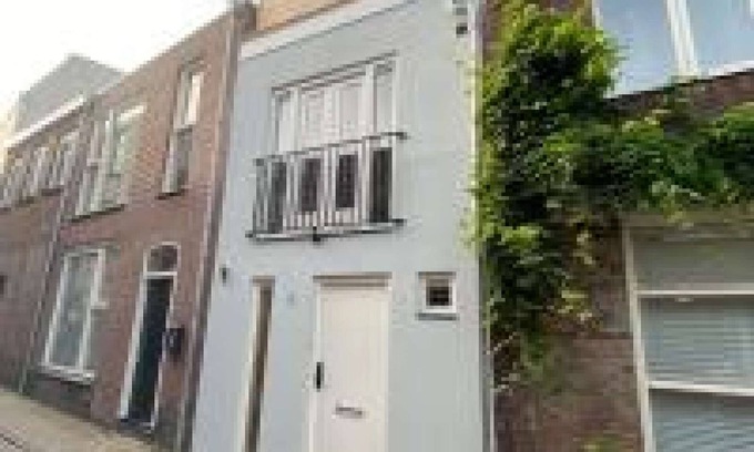 Breda Centrum Apartamento | Stylish House in Breda city center