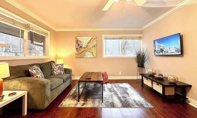 Cumming Apartamento | Stylish Modern Apt Near Northside Hospital