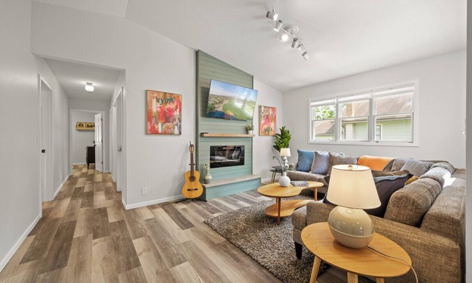 White Bear Lake Casa | Stylish, serene 4-bedroom house with fenced yard in popular White Bear Lake