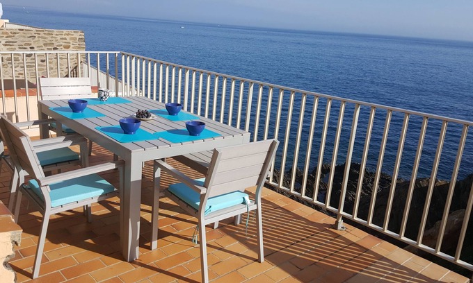 Collioure Apartamento | Sublime apartamento sobre equipado en el mar