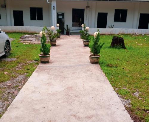 Sukau Cama Y Desayuno | Sukau tomanggong view bed & breakfast