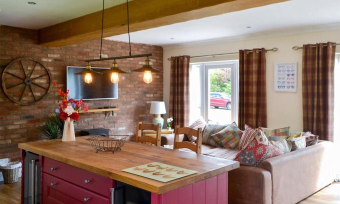 Warkworth Casa | Summer Cottage