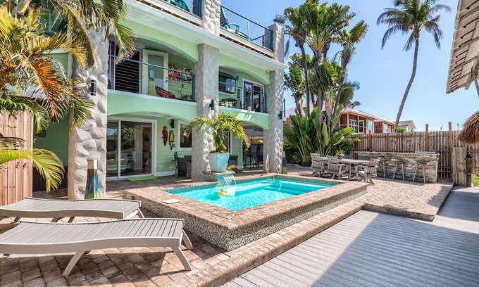 Fort Myers Beach Villa | Bienvenido a "ParrotEyes"! Lo mejor del mundo de Jimmy Buffet PRECIOS DE VERANO NUEVO